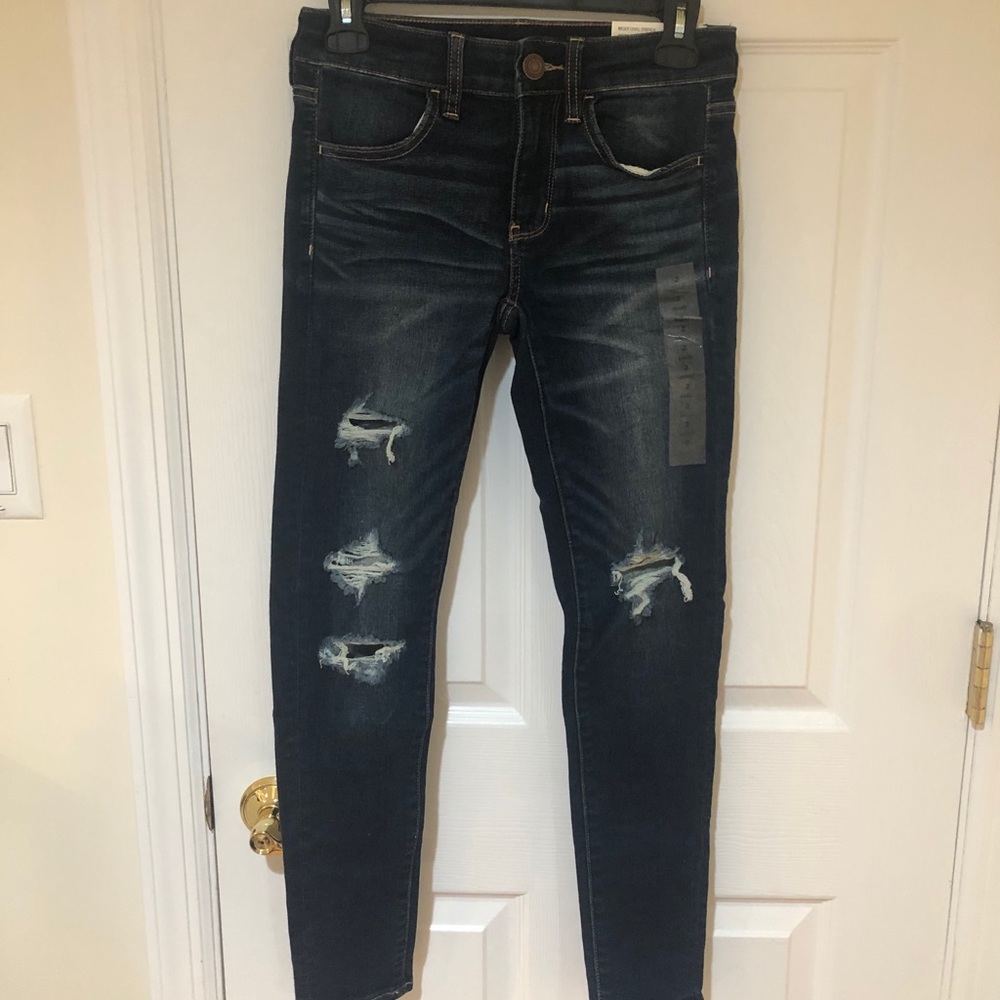 American eagle ripped skinny jeans